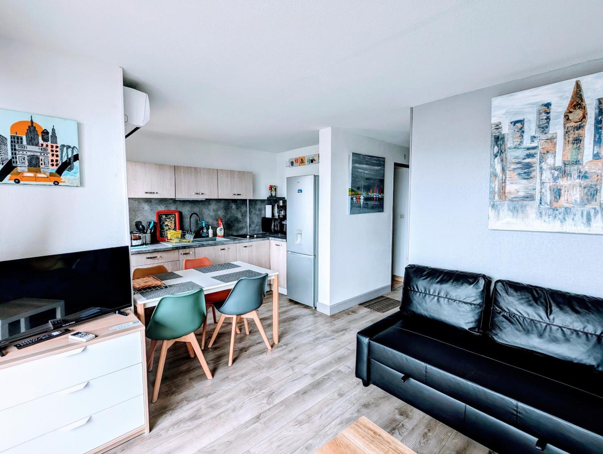 T2 Climatise Vue Sur Mer, Wifi, Piscine Et Parking Сет Екстериор снимка